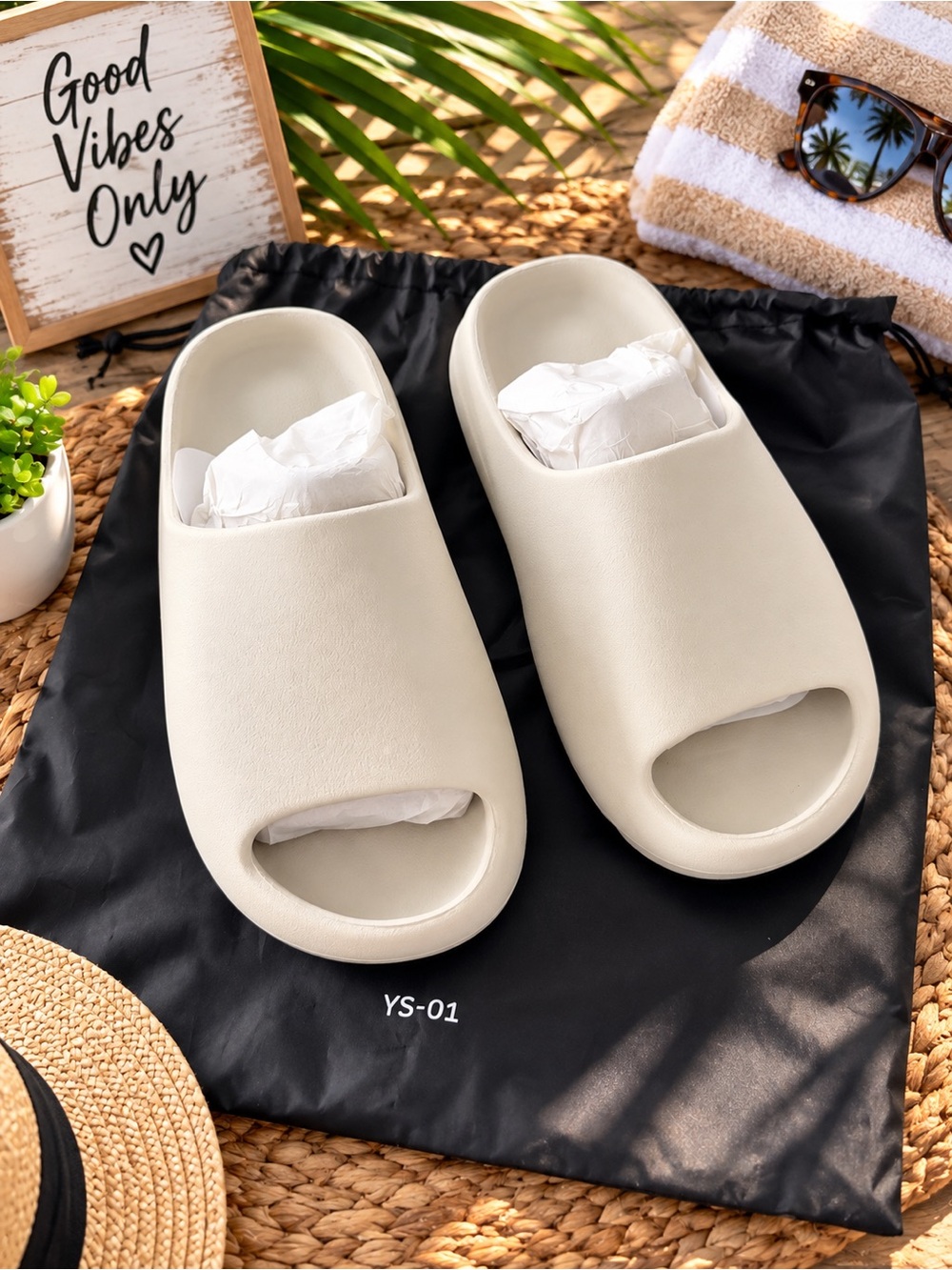 Comfort Foam Slide Sandals - White